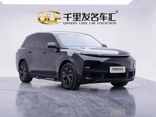Li Auto L8 — Фото автомобиля 5