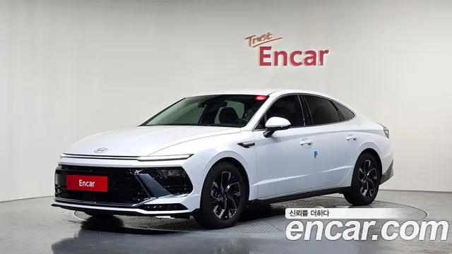 Фотография автомобиля — Hyundai Sonata DN8