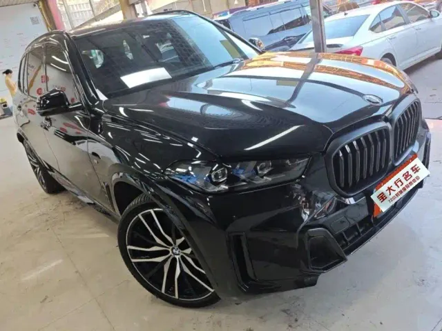 BMW X5 — Фото автомобиля 2