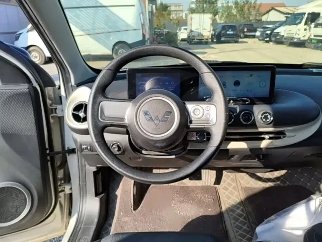Wuling Bingo — Фото автомобиля 10