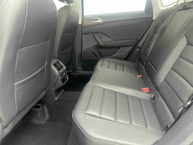 Volkswagen Tharu — Фото автомобиля 15
