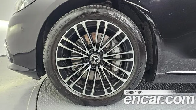 Mercedes-Benz S-Class S-класс W223 — Фото автомобиля 5