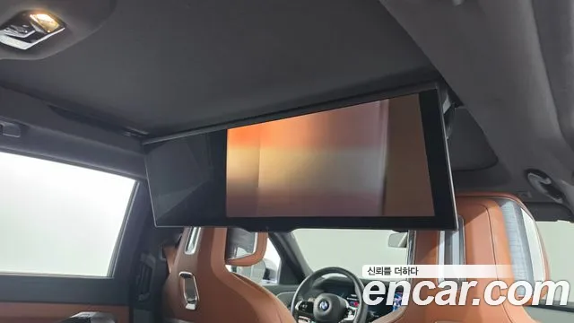 BMW 7 Series G70 — Фото автомобиля 17