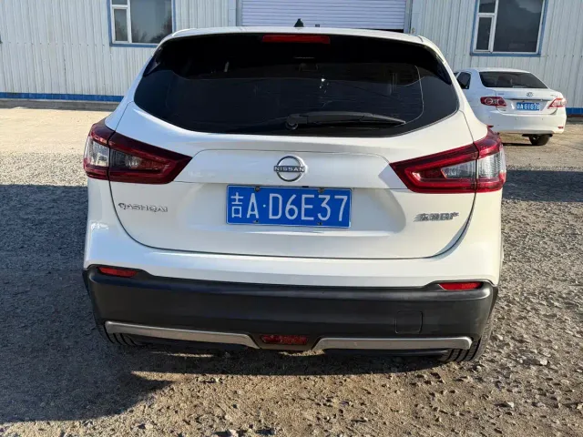 Nissan Qashqai — Фото автомобиля 19