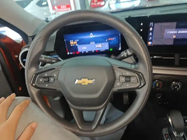 Chevrolet Seeker — Фото автомобиля 10