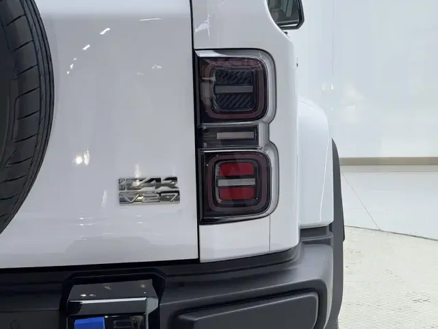 iCAR V27 — Фото автомобиля 15