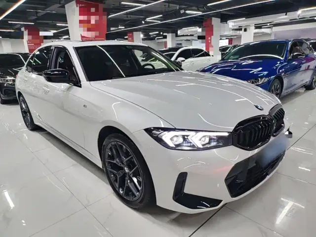 BMW 3 Series — Фото автомобиля 3