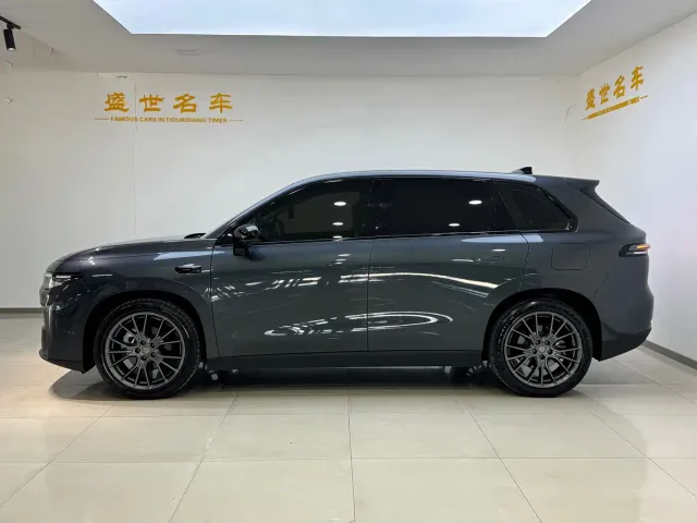Leapmotor C10 — Фото автомобиля 4