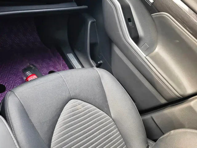 Toyota Crown Kluger — Фото автомобиля 5
