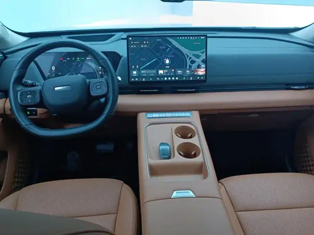 Haval Xiaolong MAX — Фото автомобиля 12