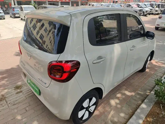 Wuling Hongguang Mini EV — Фото автомобиля 6
