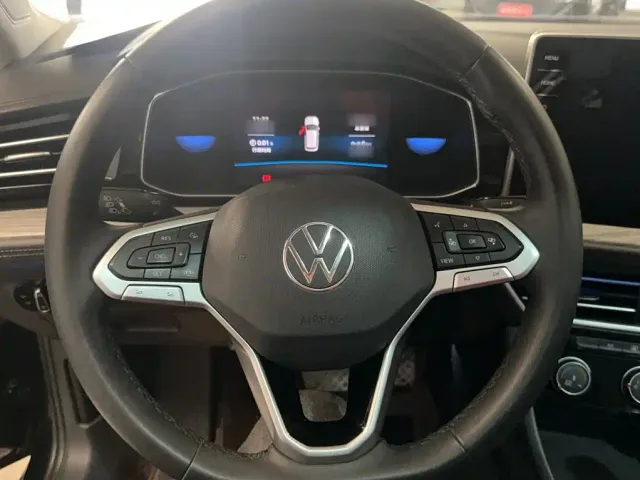 Volkswagen Sagitar — Фото автомобиля 3