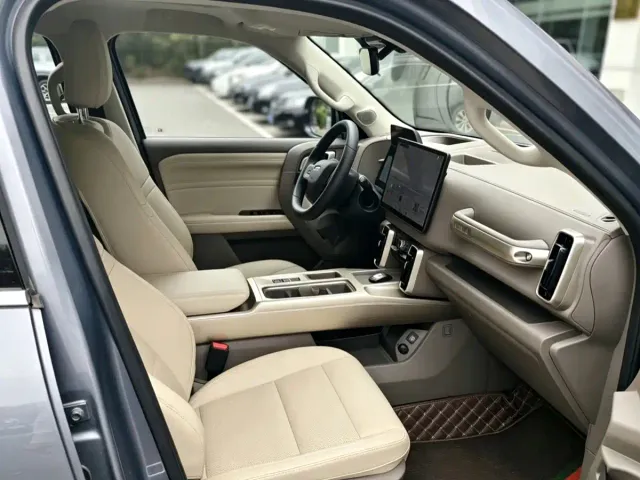 Haval Big Dog — Фото автомобиля 6