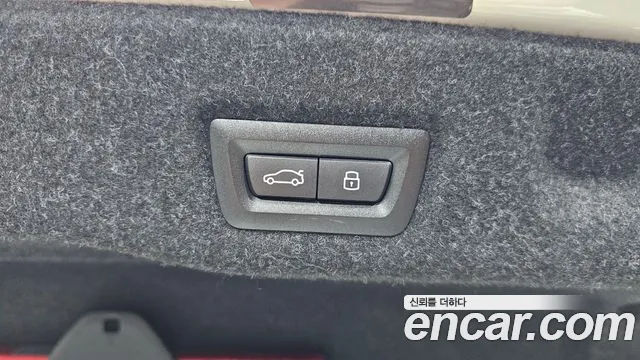 BMW i5 G60 — Фото автомобиля 23