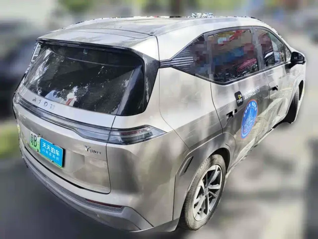 GAC Aion Y — Фото автомобиля 2