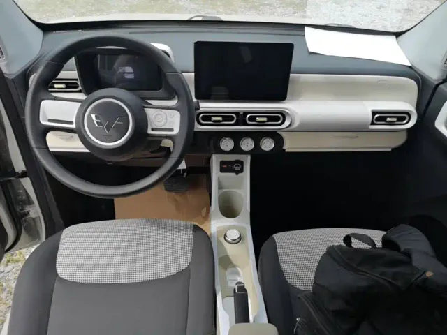 Wuling Hongguang Mini EV — Фото автомобиля 9