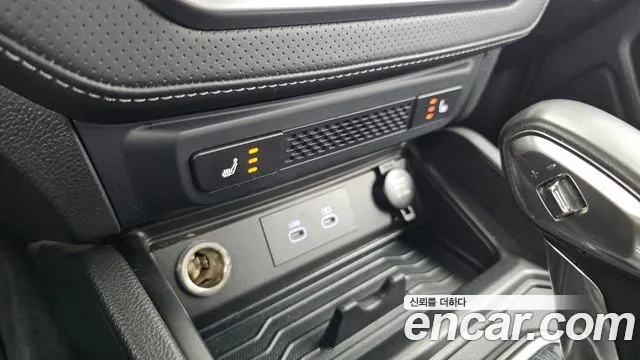 KG_Mobility_Ssangyong Rexton Новый Rexton Sport Дизель 2.2 4WD — Фото автомобиля 30