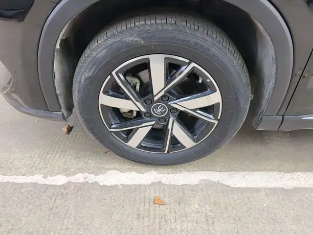 BYD Song Pro — Фото автомобиля 22