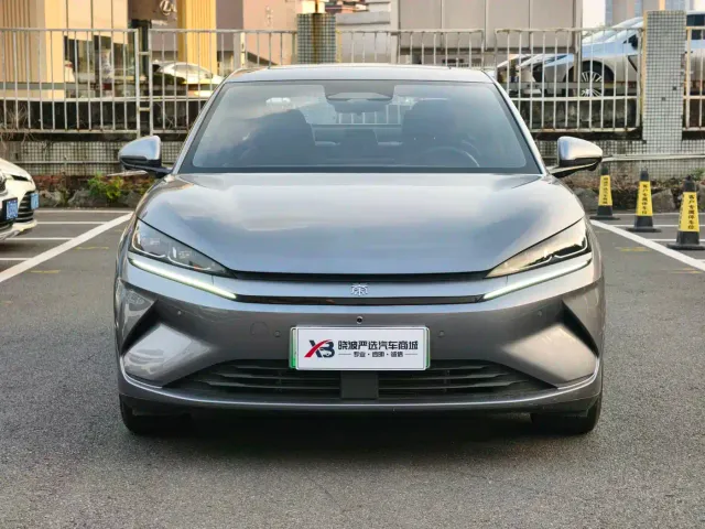 BYD Qin L — Фото автомобиля 2