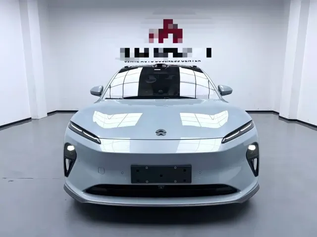 Nio ET5 — Фото автомобиля 2
