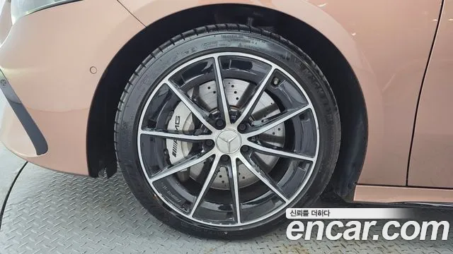 Mercedes-Benz A-Class — Фото автомобиля 4