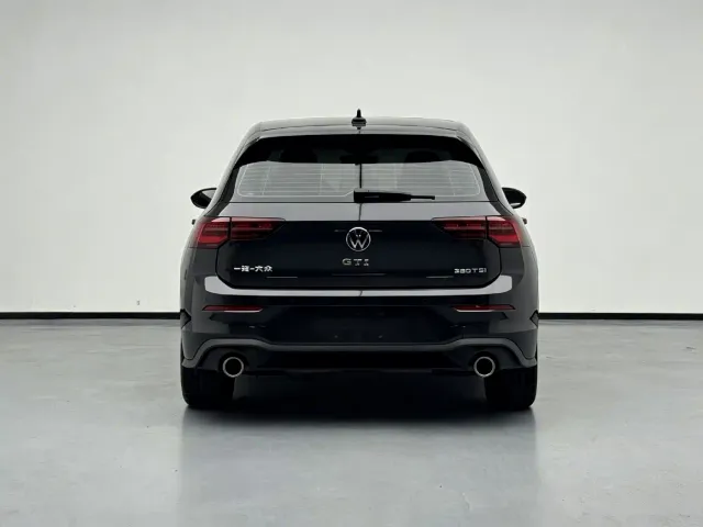 Volkswagen Golf GTI — Фото автомобиля 6