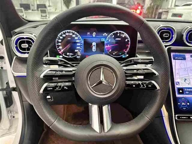 Mercedes-Benz C-Class — Фото автомобиля 9