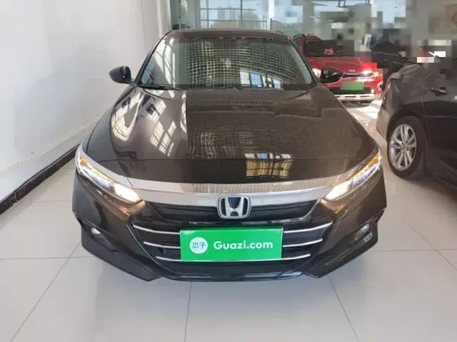 Honda Accord — Фото автомобиля 2