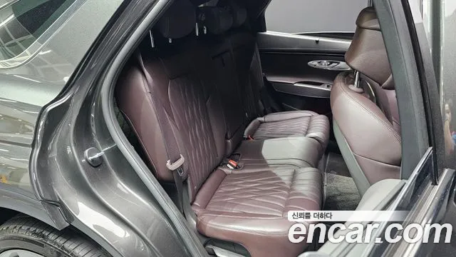 Genesis GV70 3.5T Бензин AWD — Фото автомобиля 10