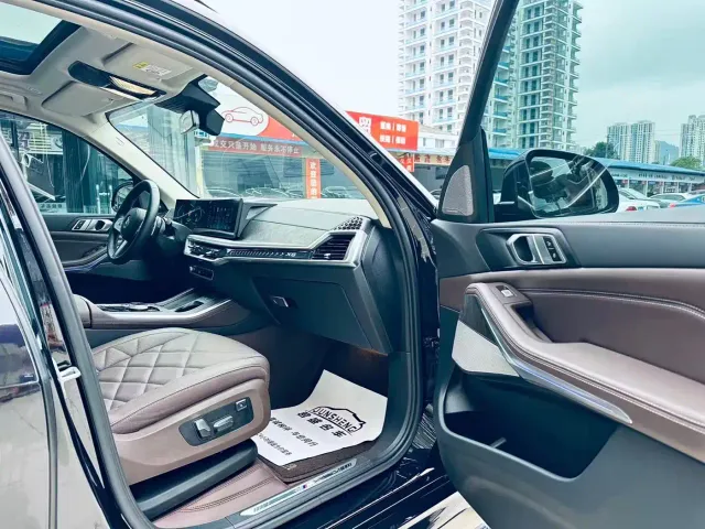 BMW X5 — Фото автомобиля 6