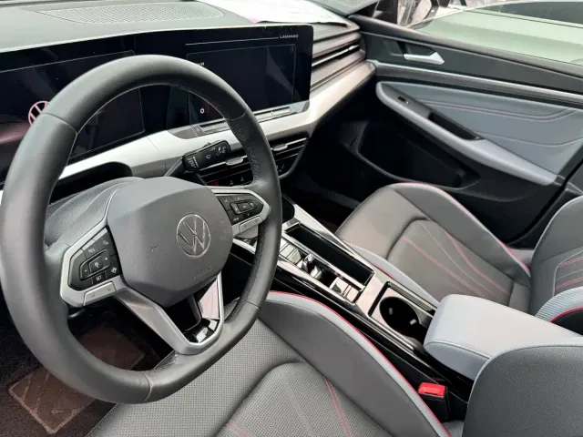 Volkswagen Lamando 2023 Lamando L 280TSI DSG Glamour Edition — Фото автомобиля 5