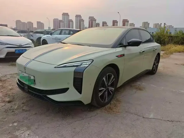Фотография автомобиля — Hongqi EH7
