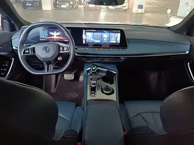 MG MG7 2023 Model 1.5T DCT Ultimate Luxury Edition — Фото автомобиля 9