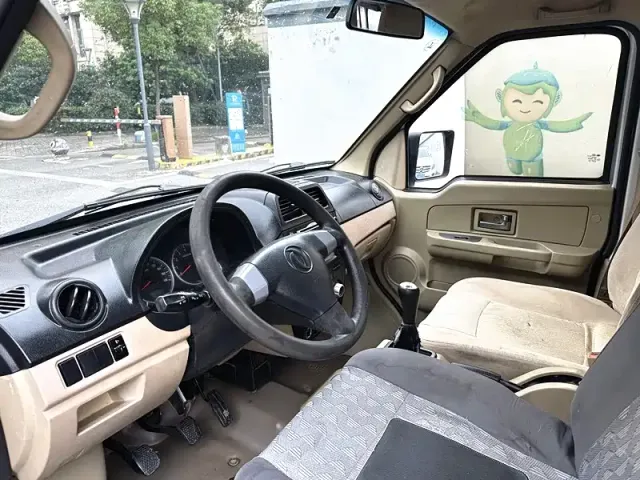 Dongfeng Xiaokang C37 — Фото автомобиля 7