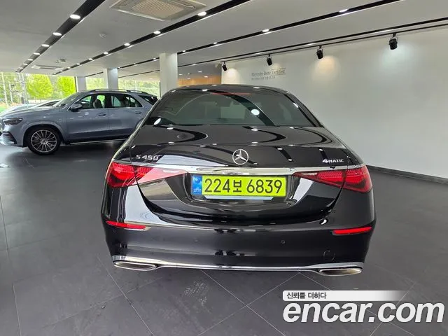 Mercedes-Benz S-Class — Фото автомобиля 4