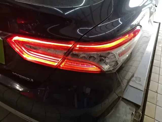 Toyota Camry — Фото автомобиля 7