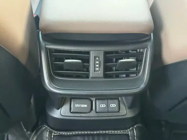 Lexus ES — Фото автомобиля 19