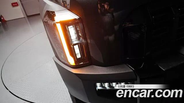 Kia Tasman Tasman 2.5T Бензин 4WD — Фото автомобиля 20