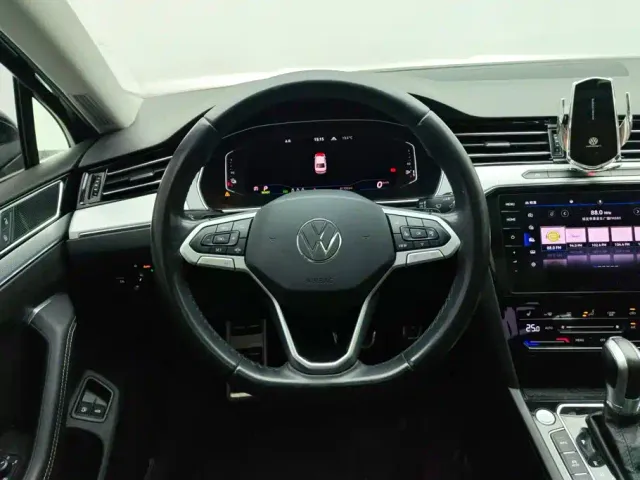 Volkswagen Magotan — Фото автомобиля 15