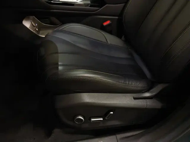 Geely Xingyue L — Фото автомобиля 20