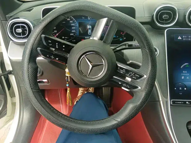 Mercedes-Benz C-Class — Фото автомобиля 15