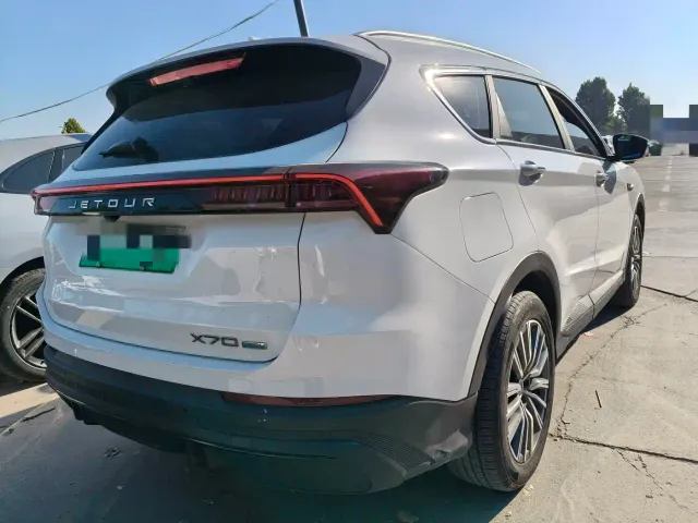 Jetour X70 C-DM — Фото автомобиля 11