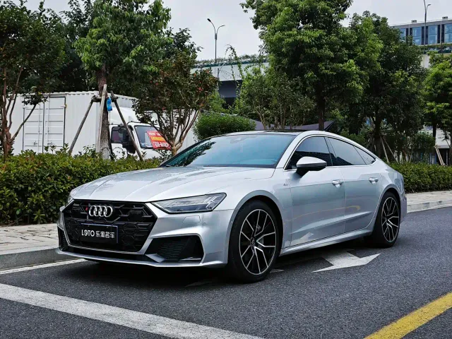 Фотография автомобиля — Audi A7