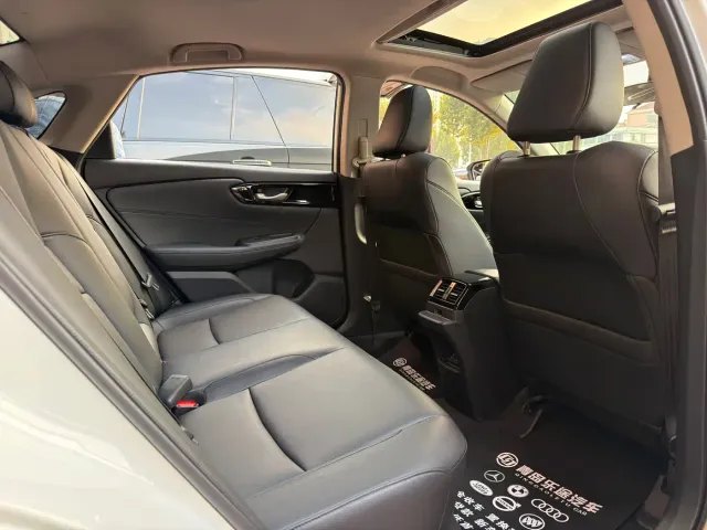 Honda Crider — Фото автомобиля 13