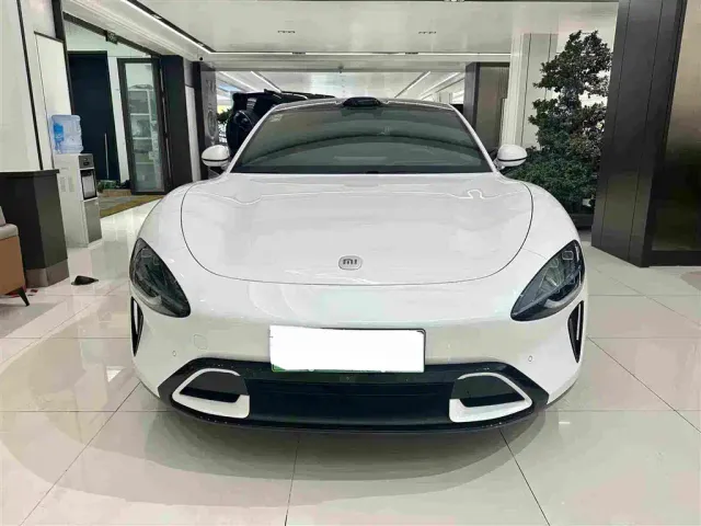 Xiaomi SU7 — Фото автомобиля 2