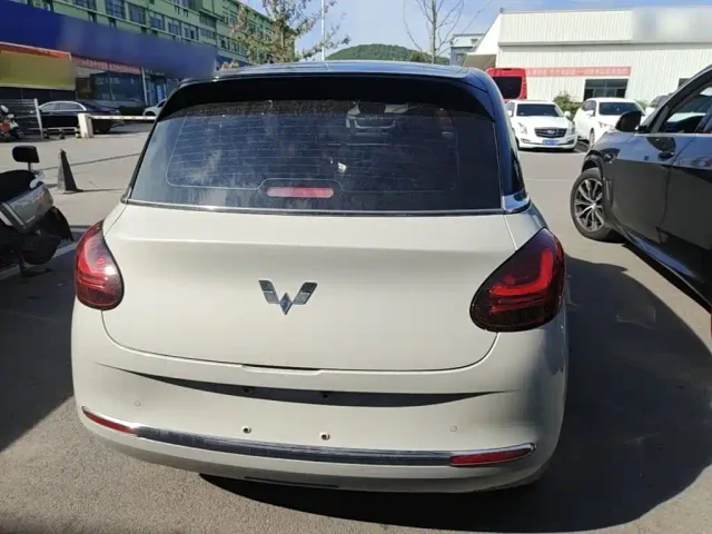 Wuling Motors Wuling Bingo 2024 333km Smart Connect Edition — Фото автомобиля 5