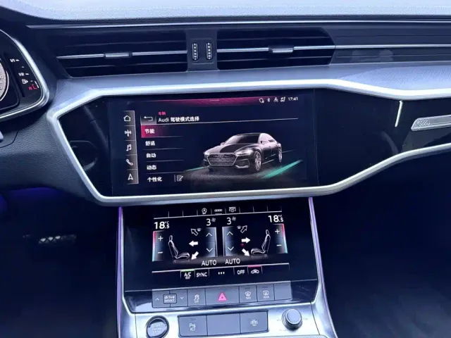 Audi A7L — Фото автомобиля 15