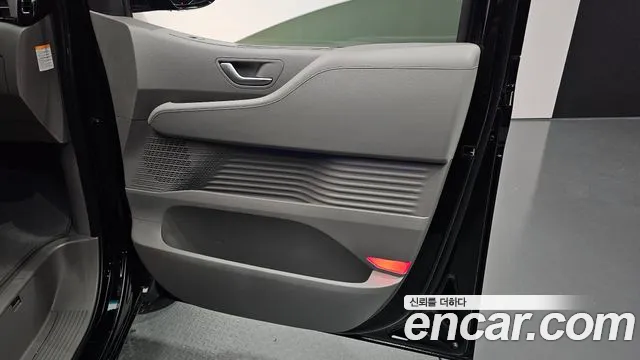 Hyundai Staria — Фото автомобиля 13