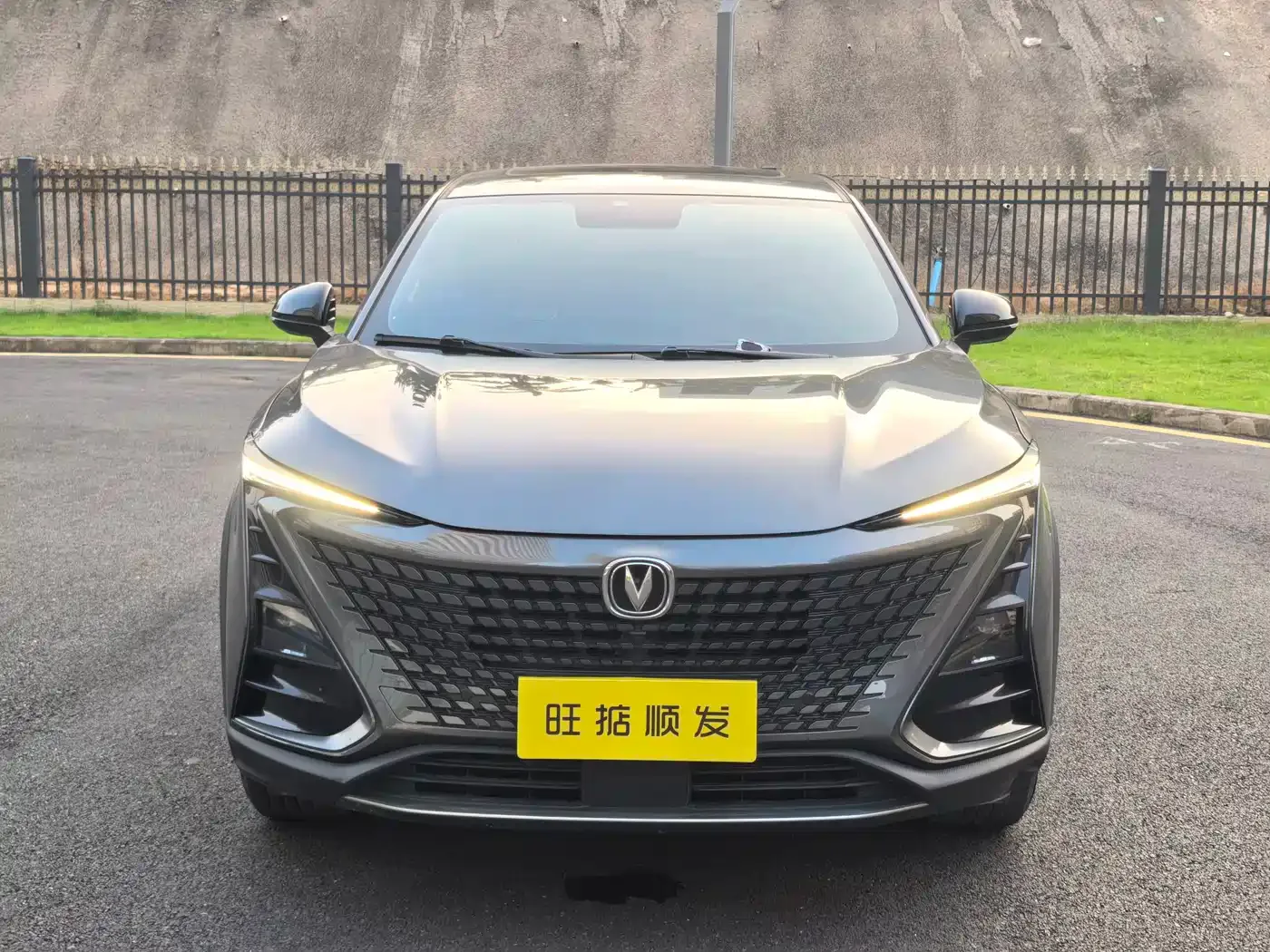 Changan Changan UNI-T 2022 1.5T Excellence — Фото автомобиля 2
