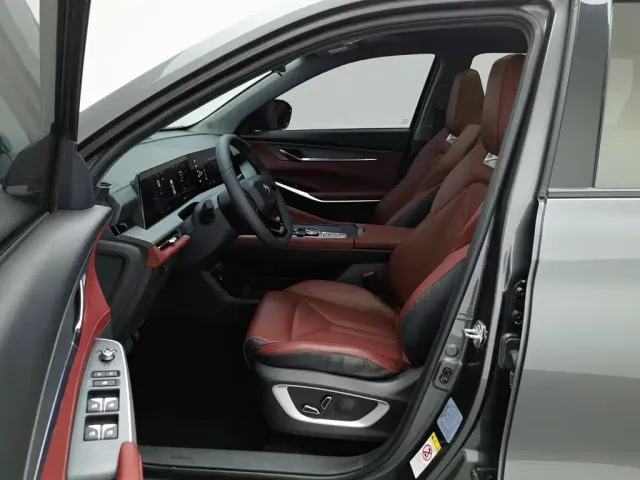 Changan CS75 Plus — Фото автомобиля 10